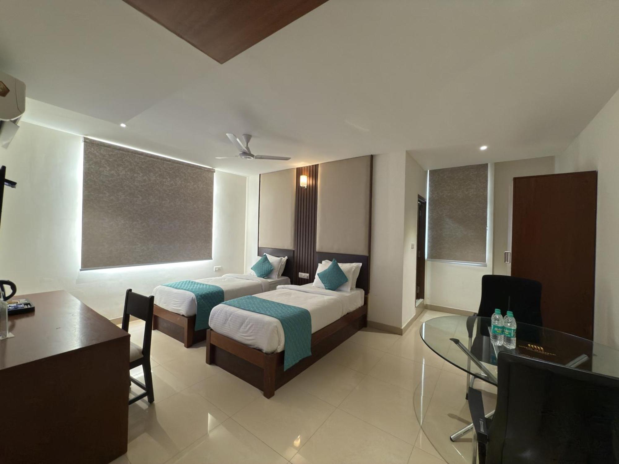Maritan - Hitech City, 3*